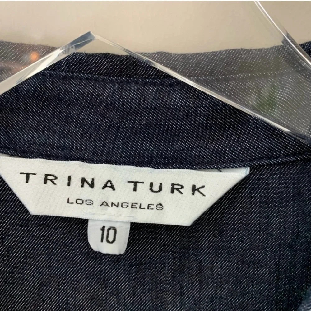 Sz 10 Trina Turk Blue Denim Dress with pockets - Picture 5 of 7